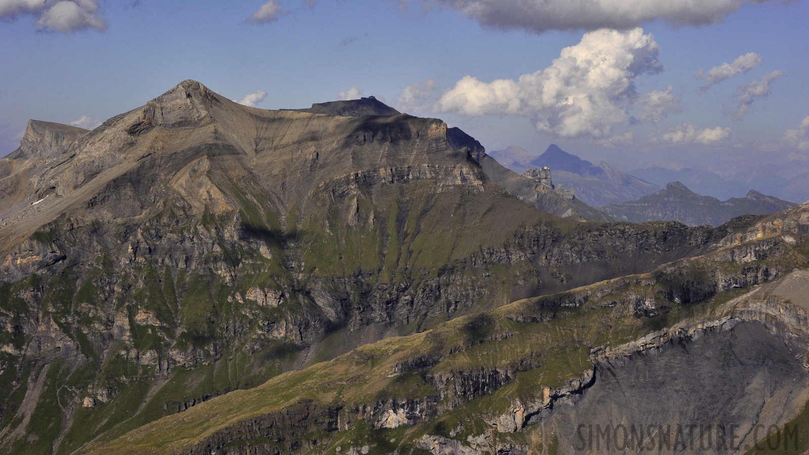 Beautiful mountain scenery 